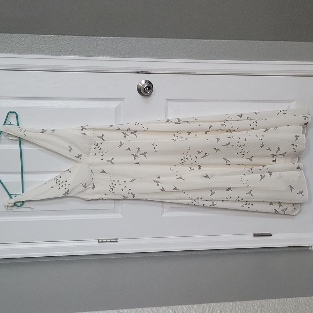 H&M Small White and Grey birds